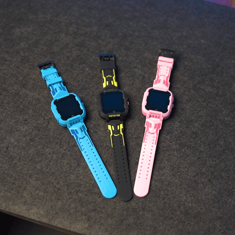 নীল - কালো - গোলাপি